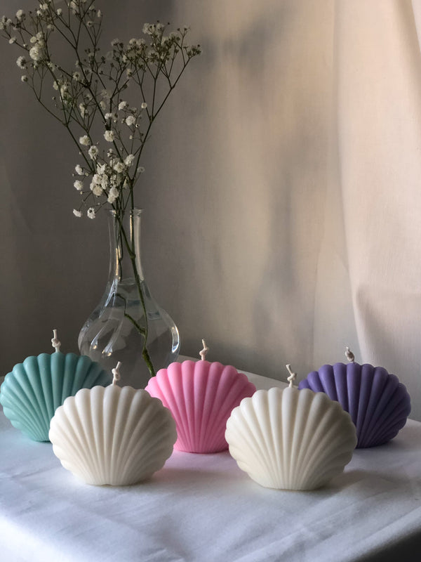 Minimalist Sea Shell Candle