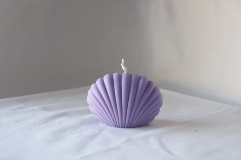 Minimalist Sea Shell Candle