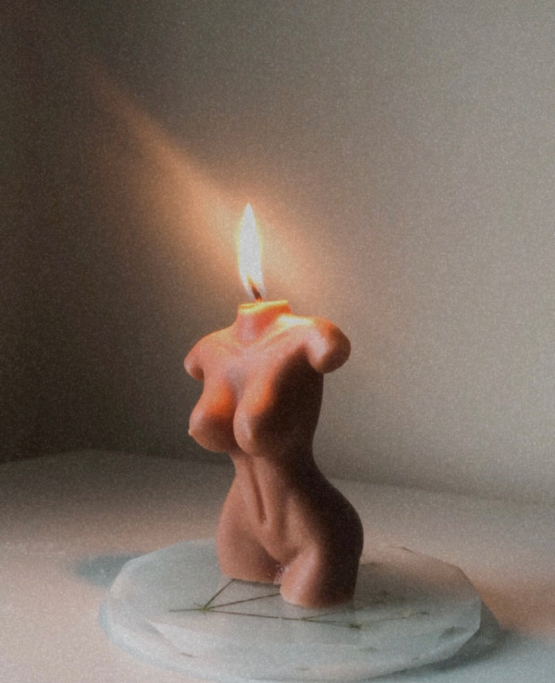 Minimal Goddess Candle